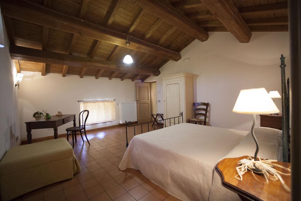 Albergo Diffuso La Piana Dei Mulini Colle d'Anchise Habitación foto